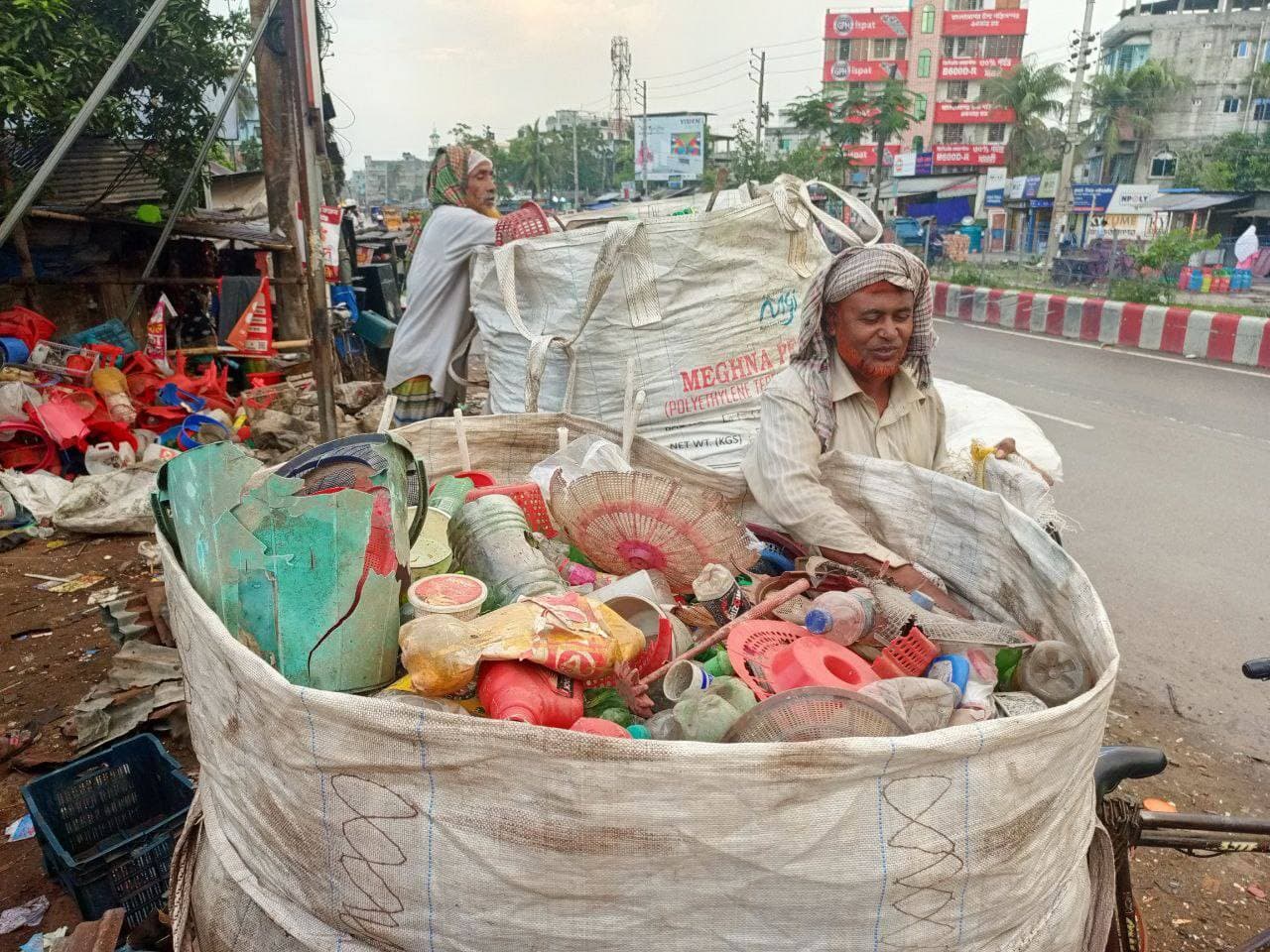 Field Visit for EnvoRick | Exploring Plastic Waste Chain in Barishal. - Image 4